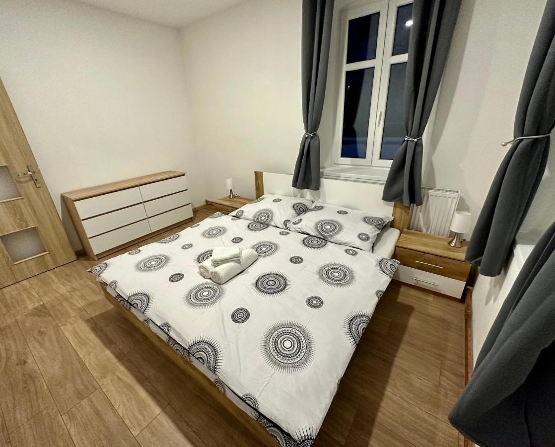 Jizerske Apartmany Ha&Ha Janov nad Nisou Luaran gambar